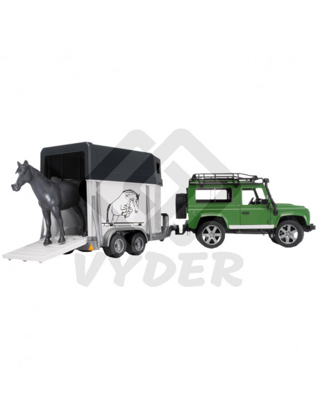 Land Rover Defender Station + príves s koňom